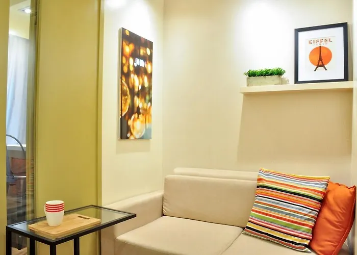 Modern Zen 1-bedroom With Balcony