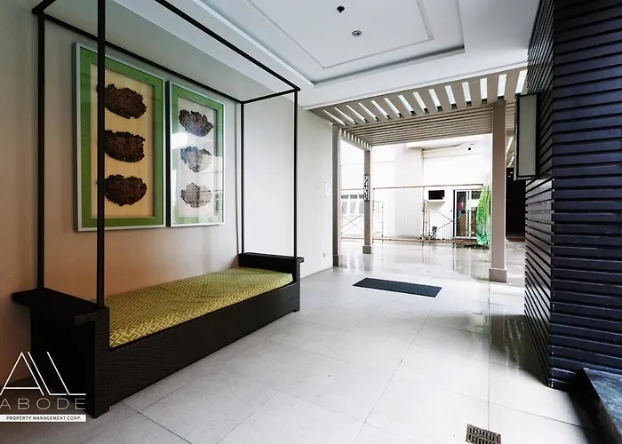 Modern Zen 1-bedroom With Balcony