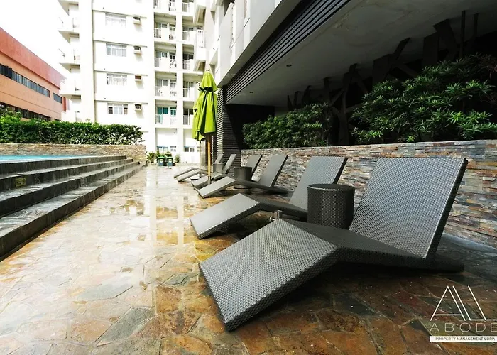 Modern Zen 1-bedroom With Balcony *
