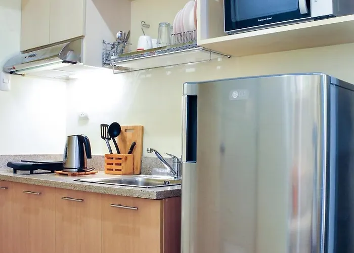Apartment Modern Zen 1-bedroom With Balcony Manila